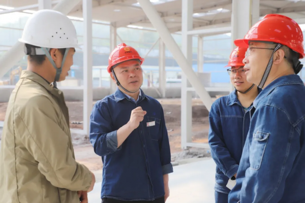 集團領(lǐng)導(dǎo)帶隊開展安全檢查 壓實責(zé)任守護生產(chǎn)安全